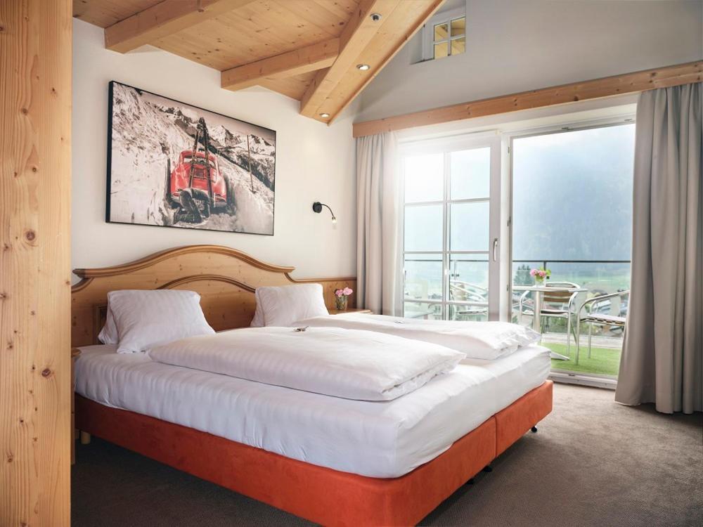 Hotel Garni Pinzgau, Fabian Huettl Neukirchen am Großvenediger Esterno foto